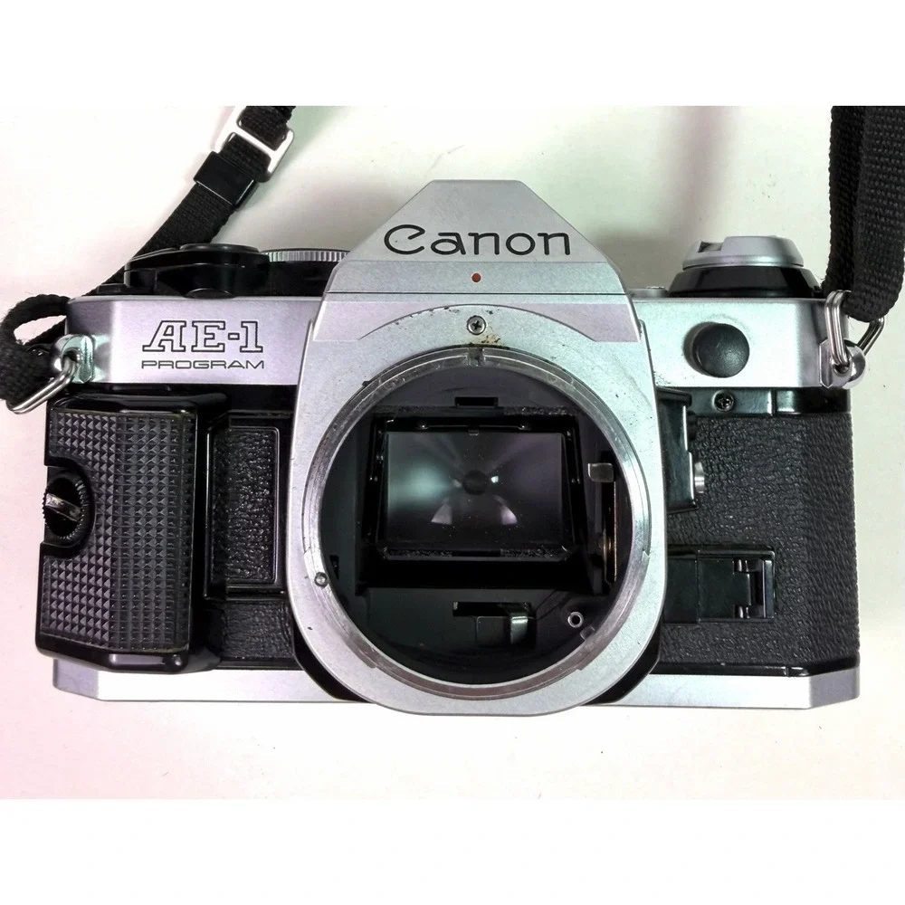 Canon AE-1 Program 35mm SLR Camera FD 50mm Lens 80-200mm Flash Kit Extras READ v